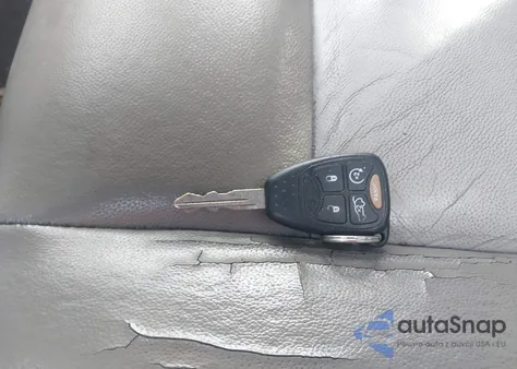 2008 Chrysler Aspen Limited из США, поврежденный, VIN 1A8HX58298F159960